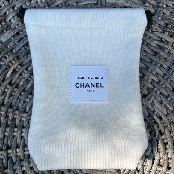 CHANEL Drawstring Dust Bags/Makeup Pouches - Picture 2 of 6